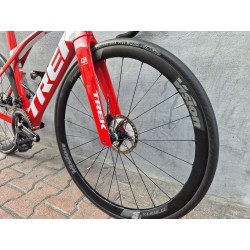 Trek Madone SLR 8 Disc 2019